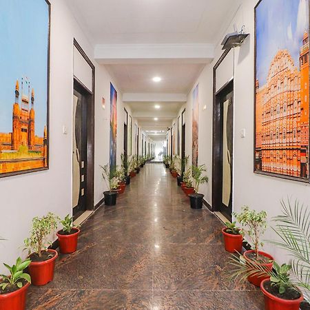 Fabhotel Rainbow Villa Near Igi Airport New Delhi Nova Deli Exterior foto