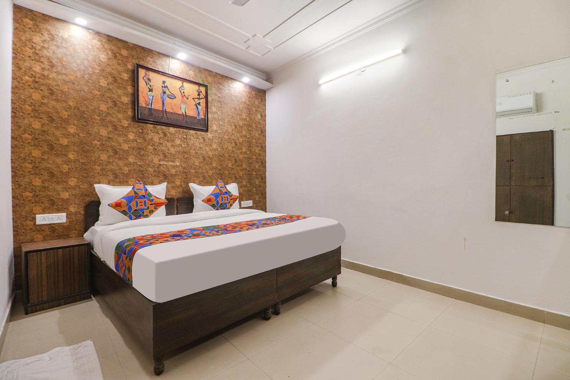 Fabhotel Rainbow Villa Near Igi Airport New Delhi Nova Deli Exterior foto