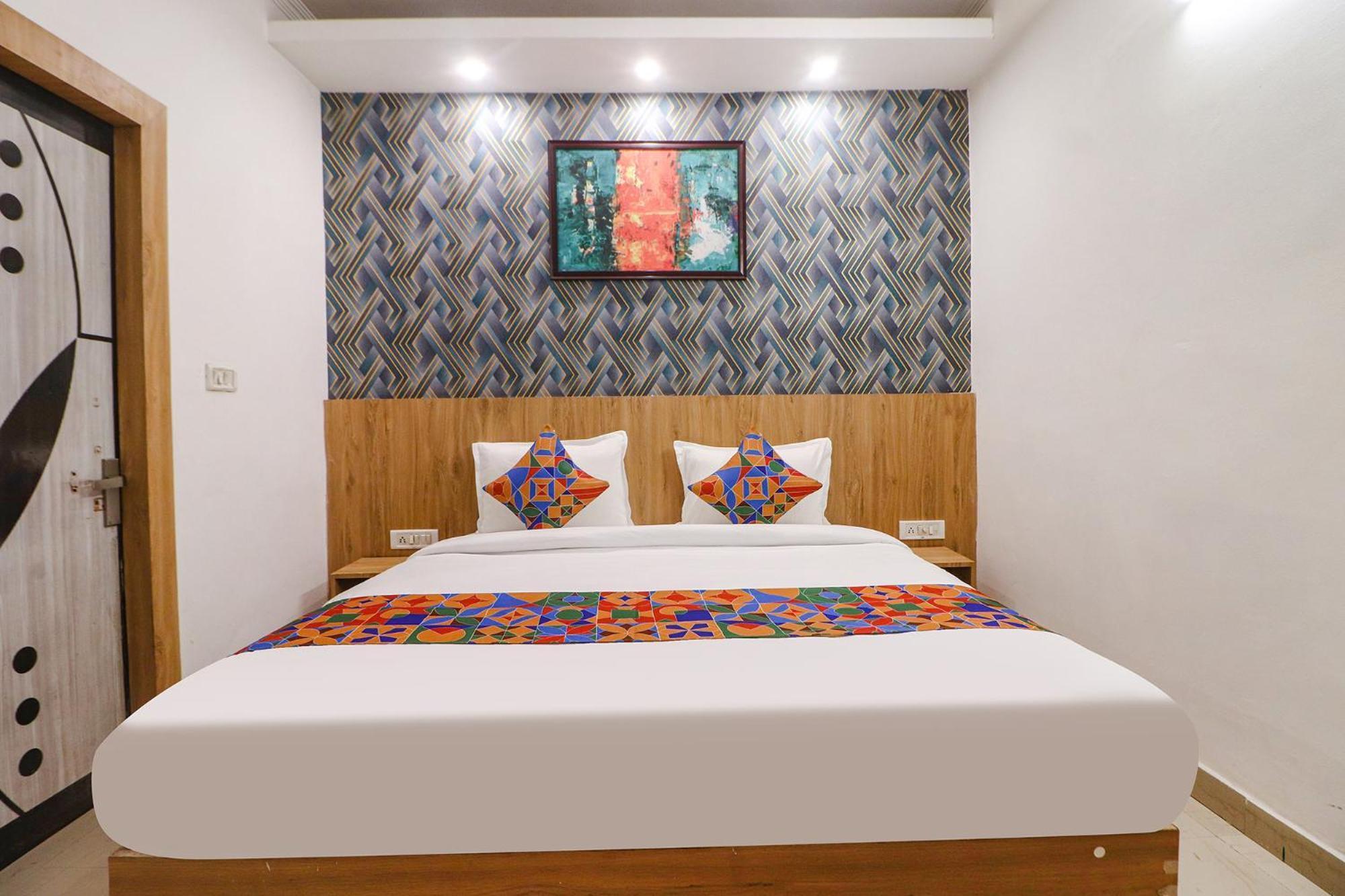 Fabhotel Rainbow Villa Near Igi Airport New Delhi Nova Deli Exterior foto