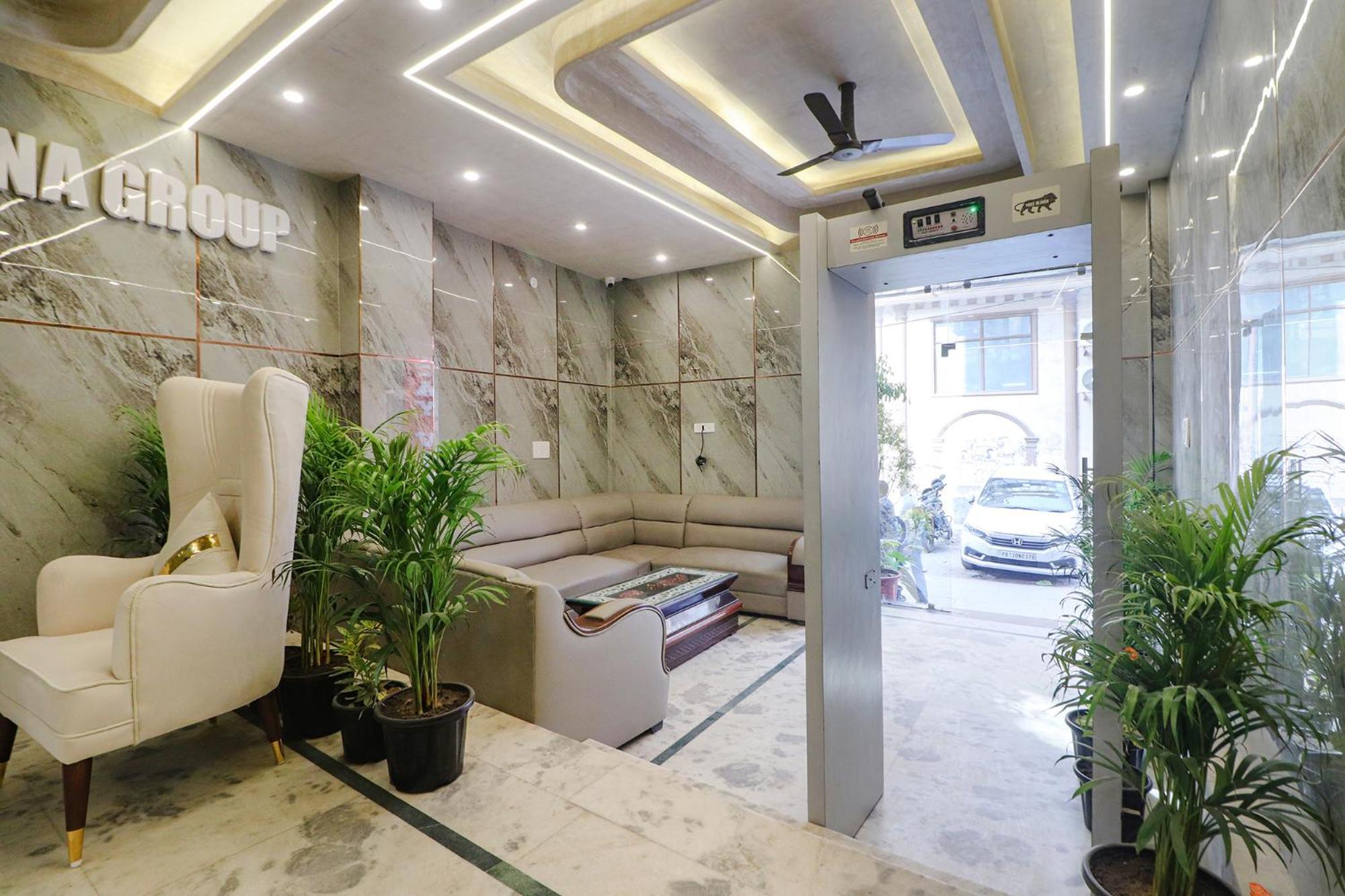 Fabhotel Rainbow Villa Near Igi Airport New Delhi Nova Deli Exterior foto