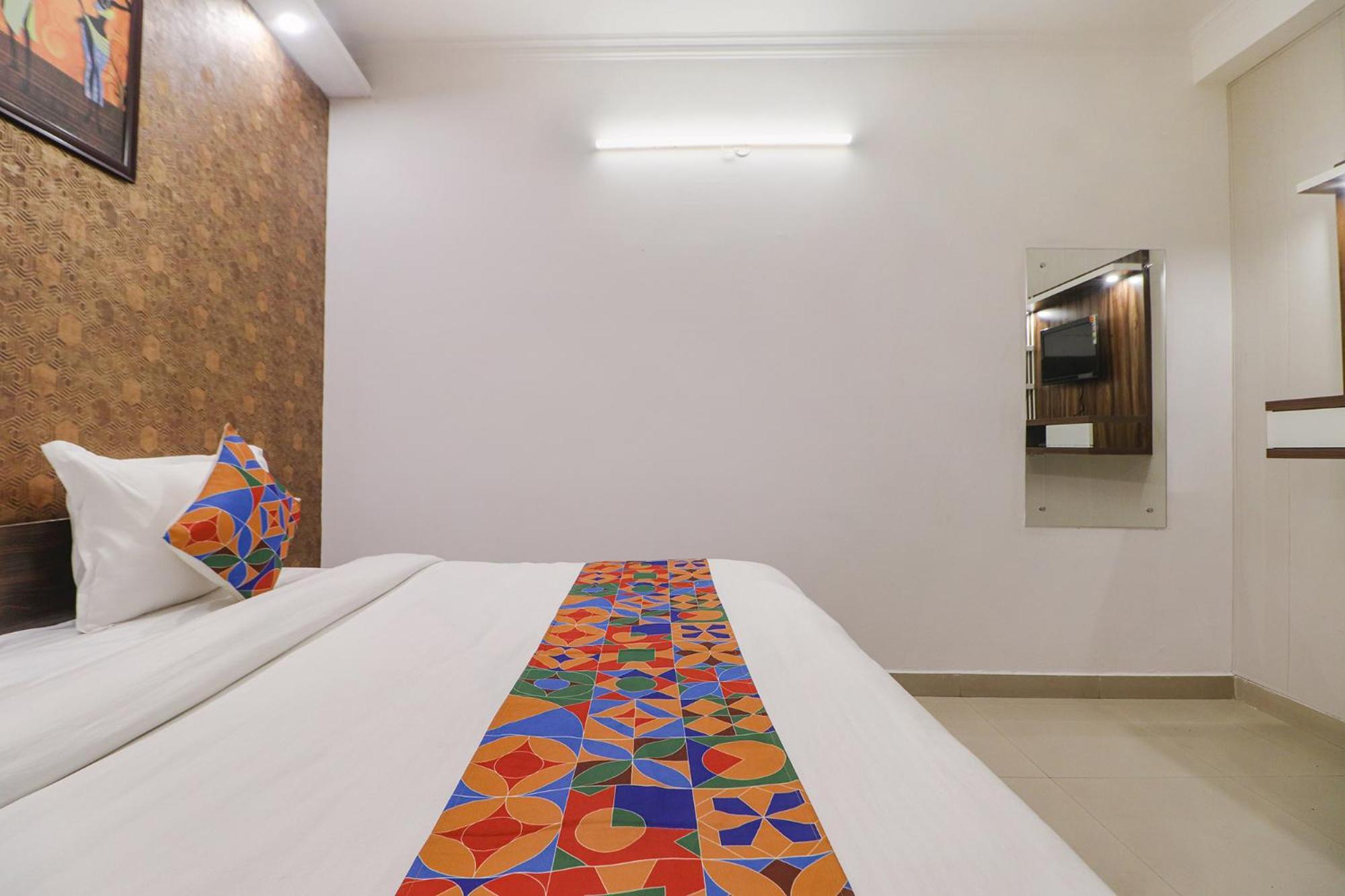 Fabhotel Rainbow Villa Near Igi Airport New Delhi Nova Deli Exterior foto