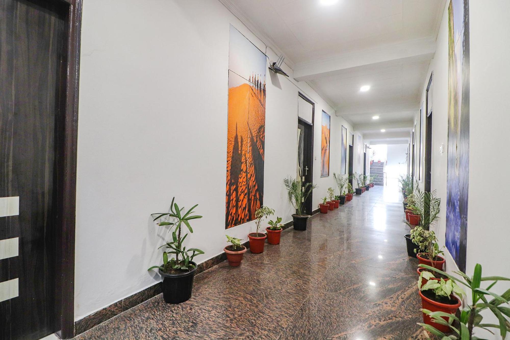 Fabhotel Rainbow Villa Near Igi Airport New Delhi Nova Deli Exterior foto