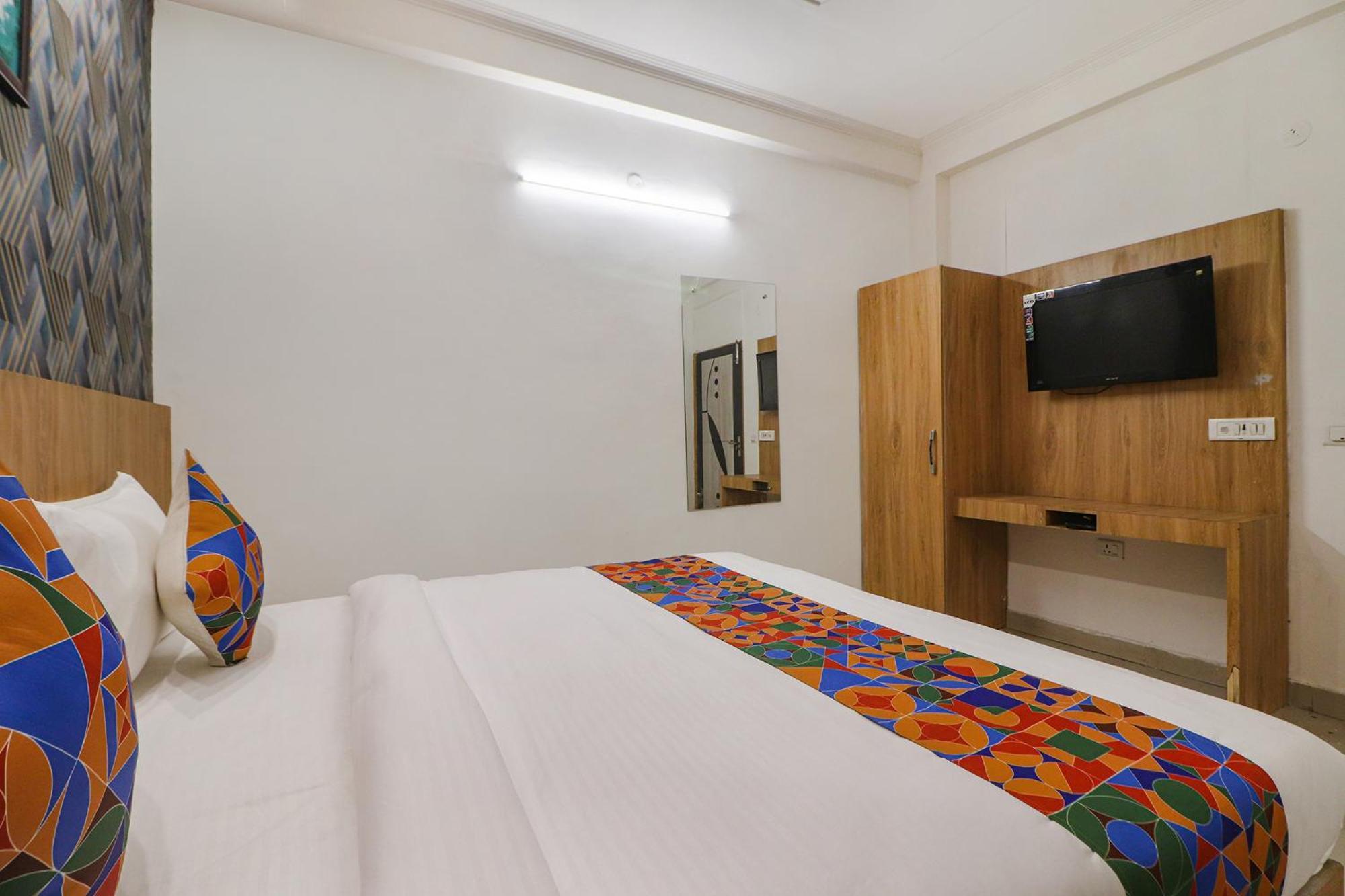 Fabhotel Rainbow Villa Near Igi Airport New Delhi Nova Deli Exterior foto